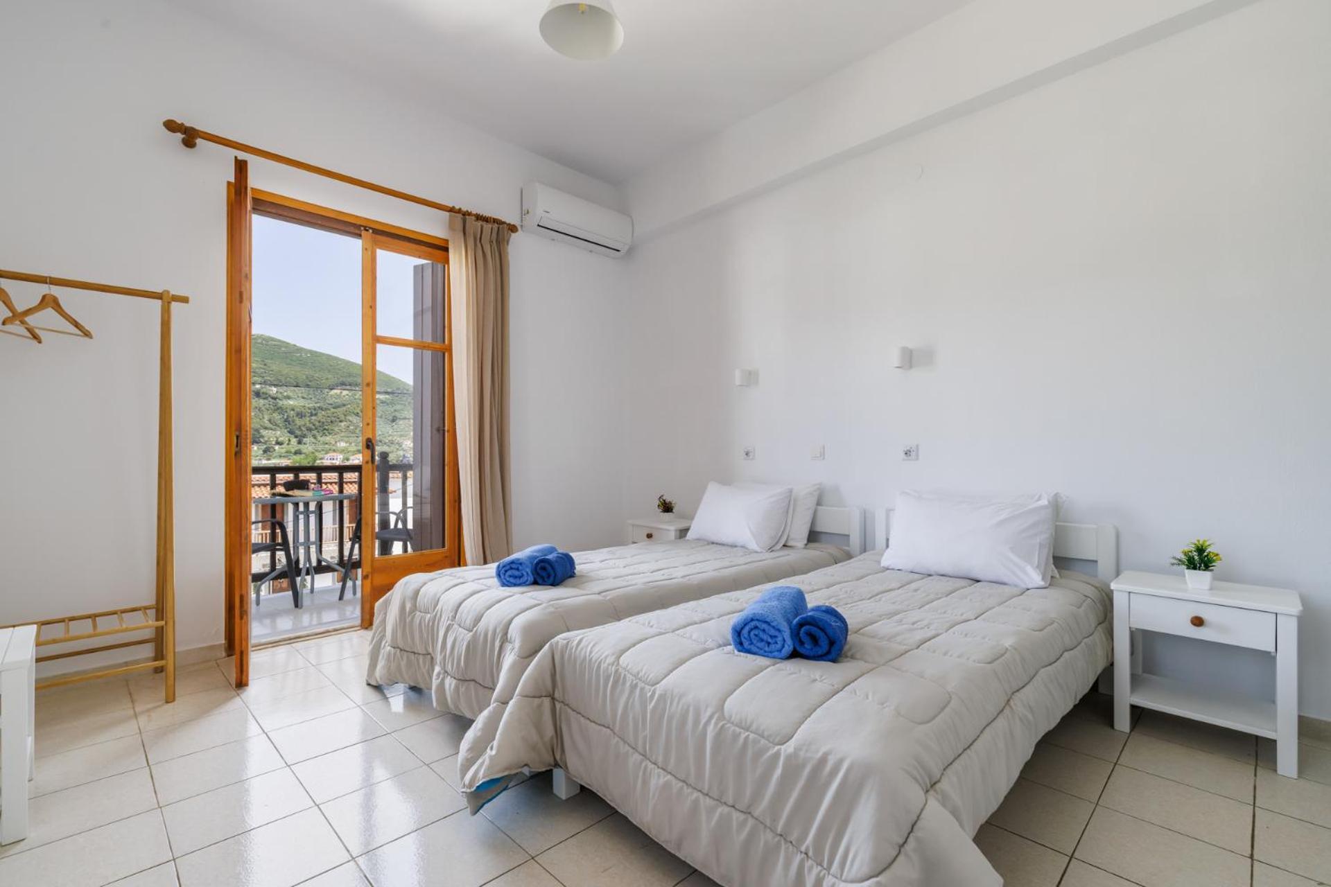 White Lily Skopelos Exterior foto